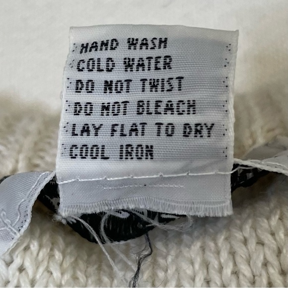 Y2K granny crochet overlay faux pearl accent sweater 2X - Picture 7 of 12